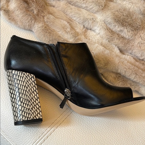 Nine West Black Peep Toe Ankle Boots - Picture 6 of 8